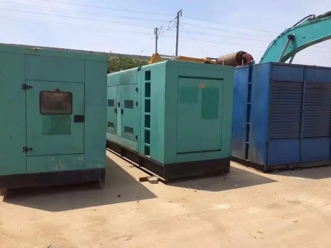 叠彩柴油发电机组的电压和功率之间有什么关系？