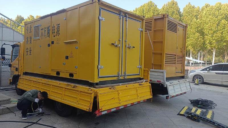 叠彩柴油发电机组和UPS电源配合使用时的注意事项