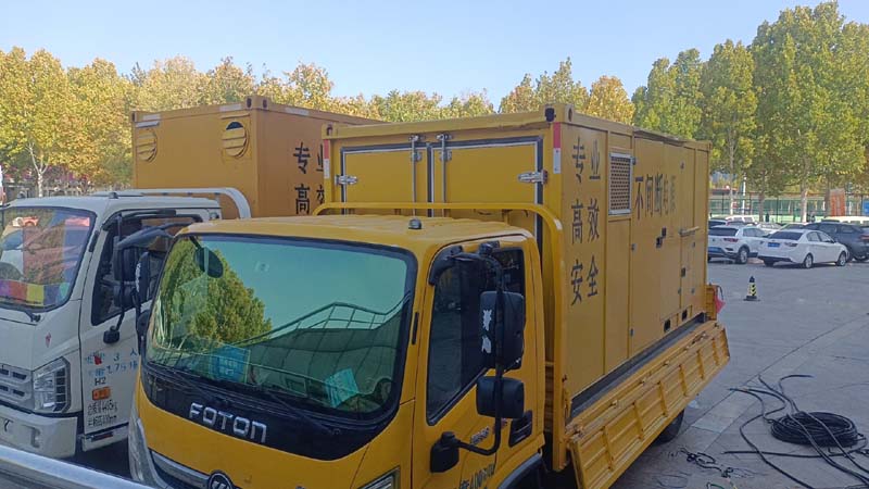 叠彩柴油发电机组和UPS电源如何配合工作？