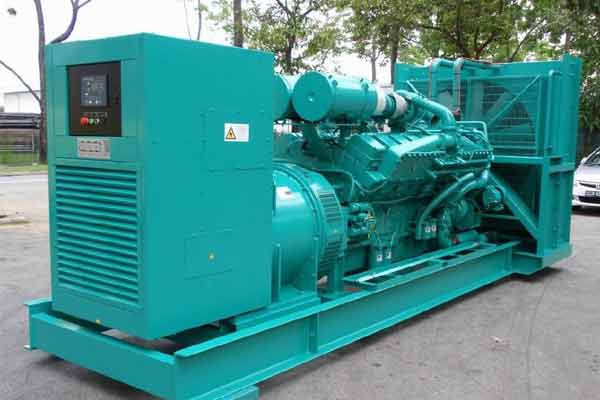 叠彩柴油发电机组电压不稳定怎样维修？