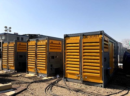 叠彩防冻液的气味异常可能是由哪些原因导致的？